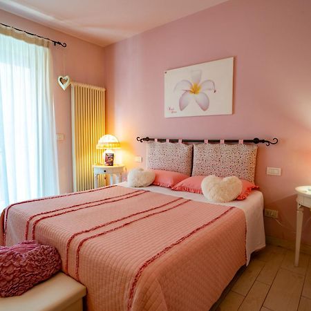 Petali Rosa Bed and Breakfast Polignano a Mare Exteriör bild