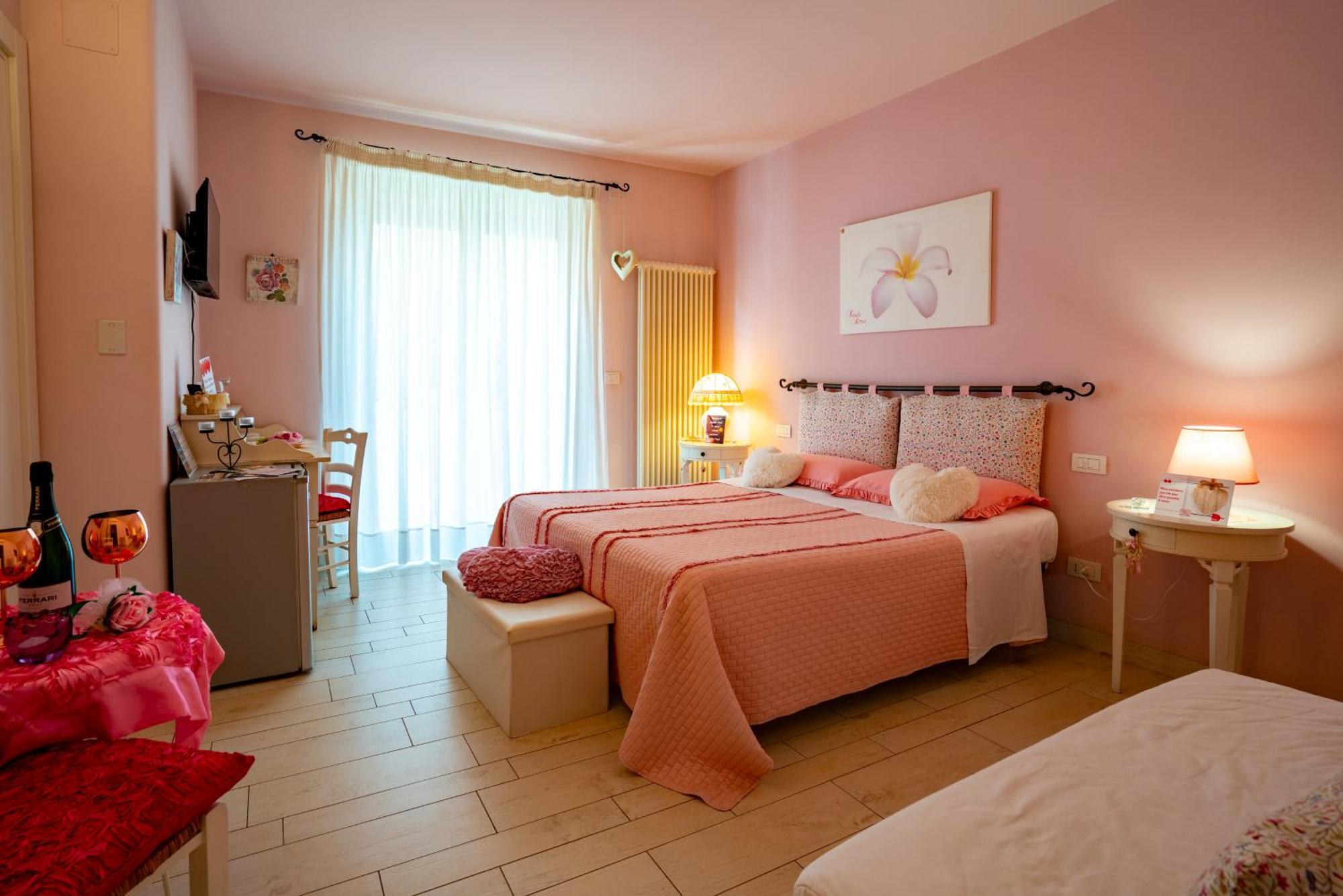 Petali Rosa Bed and Breakfast Polignano a Mare Exteriör bild