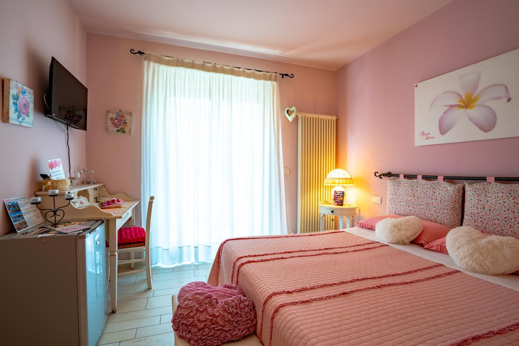 Petali Rosa Bed and Breakfast Polignano a Mare Exteriör bild